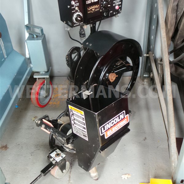 Saw deals welding machine